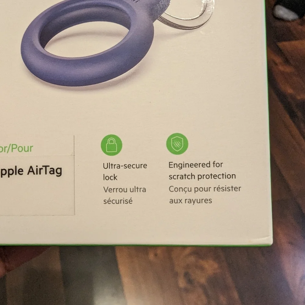 Belkin Apple Air Tag secure holder and keychain